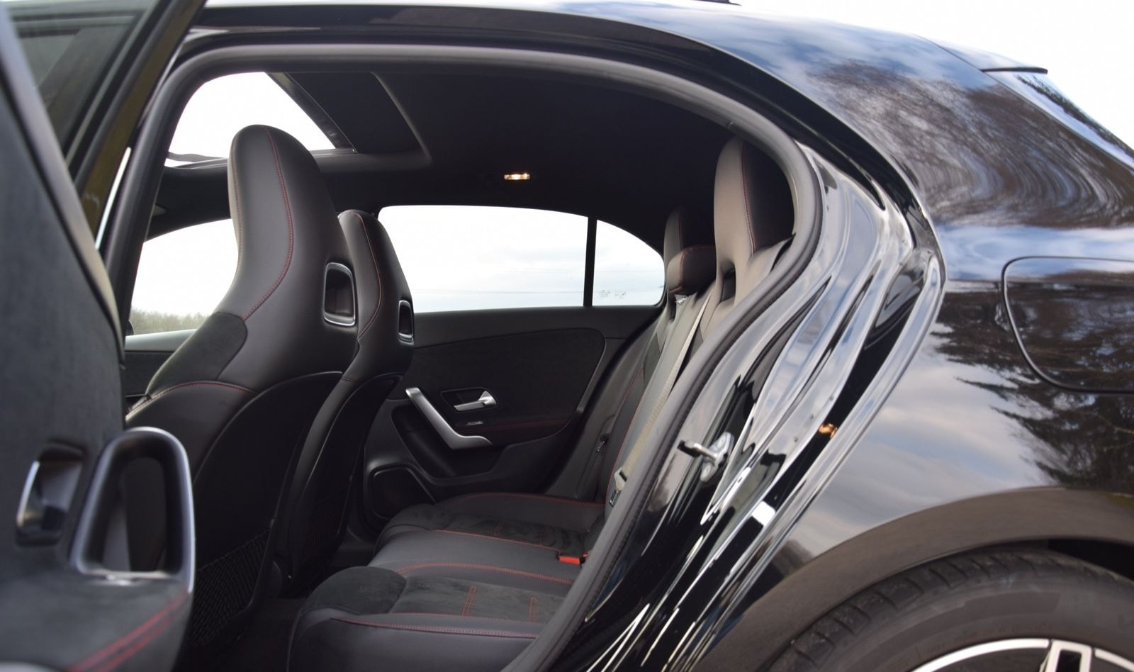 Mercedes-Benz A 200 AMG LINE/PANO/SPURAS./SONNENDACH foto 22