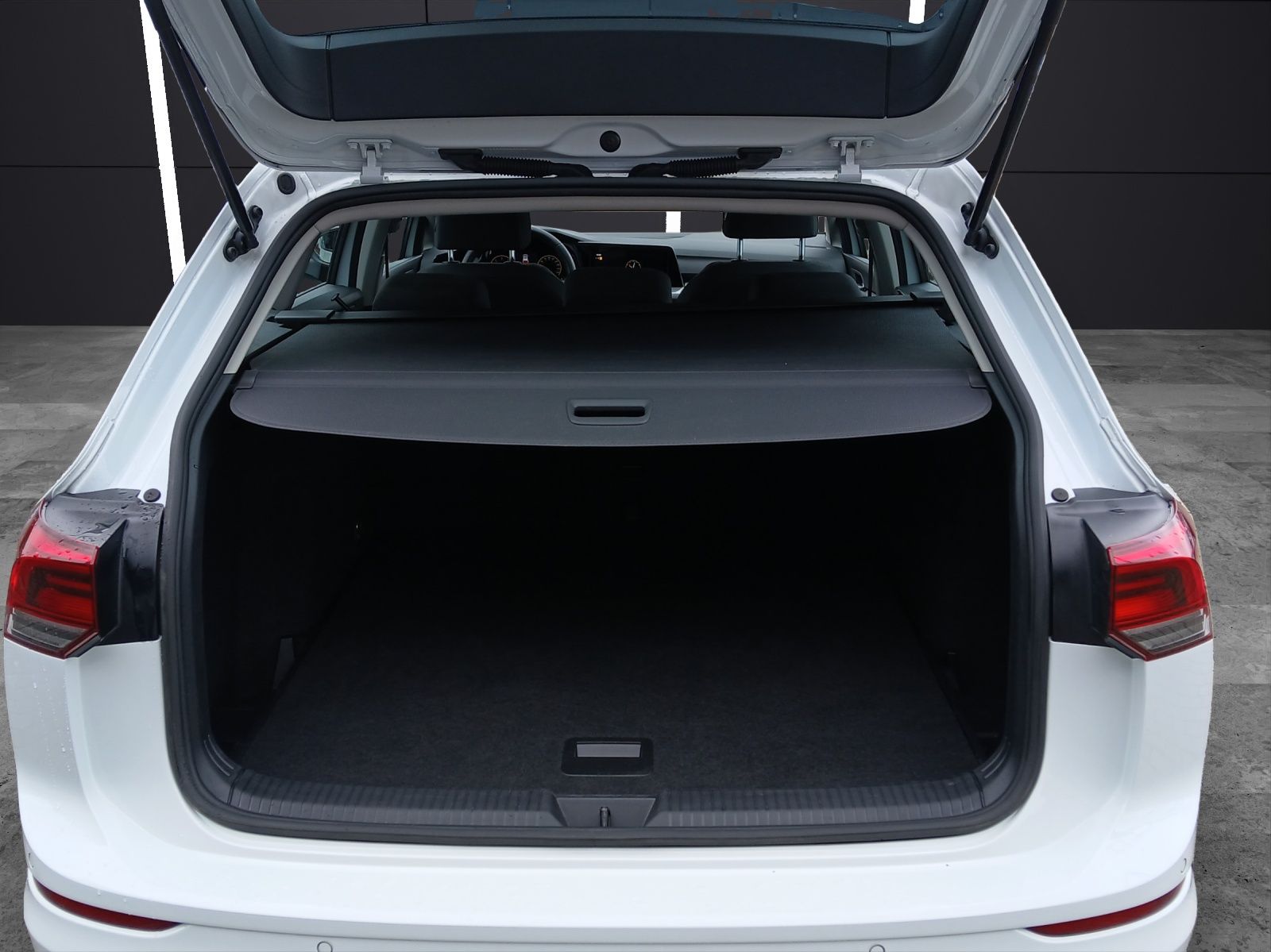 Volkswagen Golf VIII Variant TDI Life DSG LED Navi ACC VC S foto 13