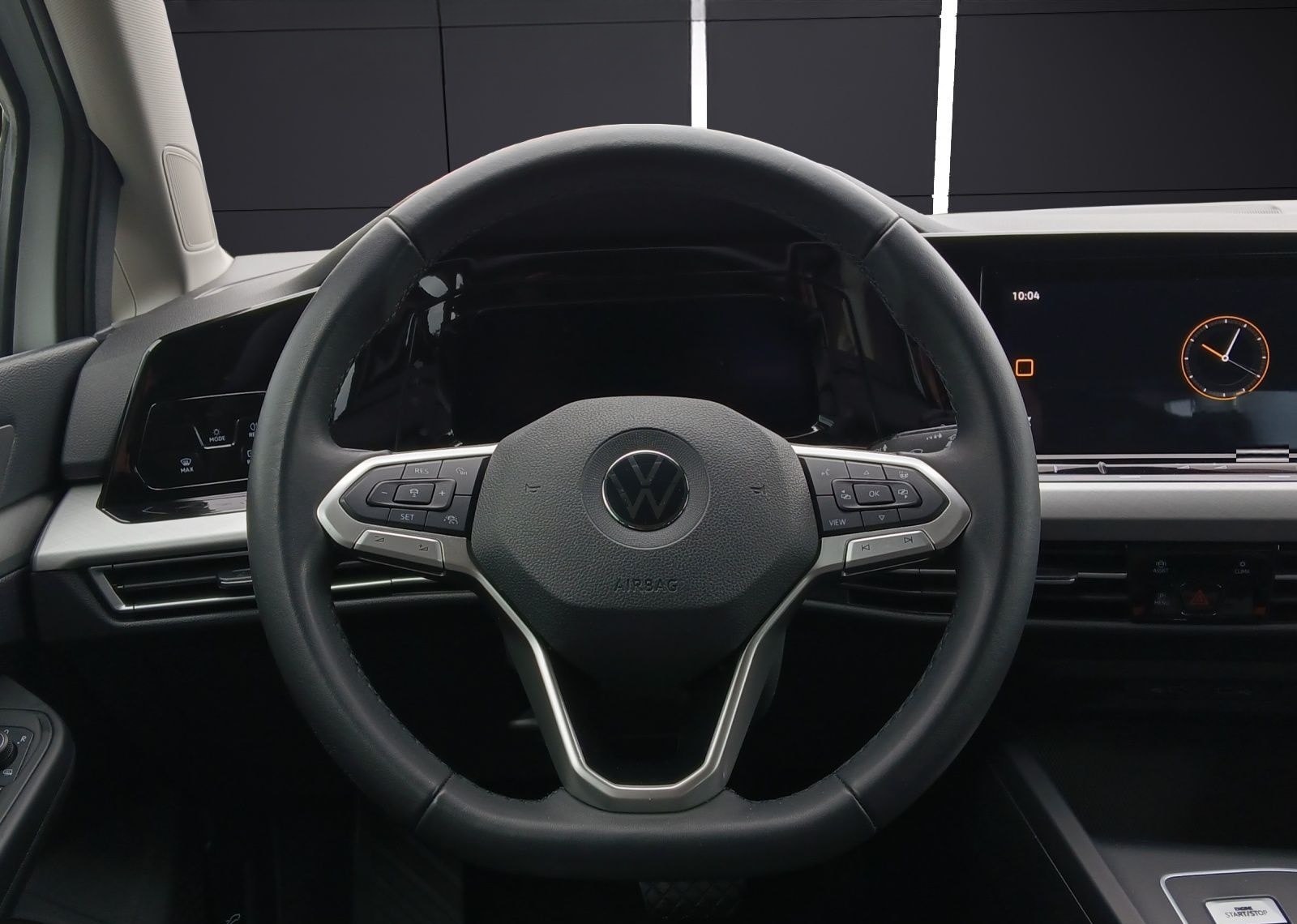 Volkswagen Golf VIII Variant TDI Life DSG LED Navi ACC VC S foto 17