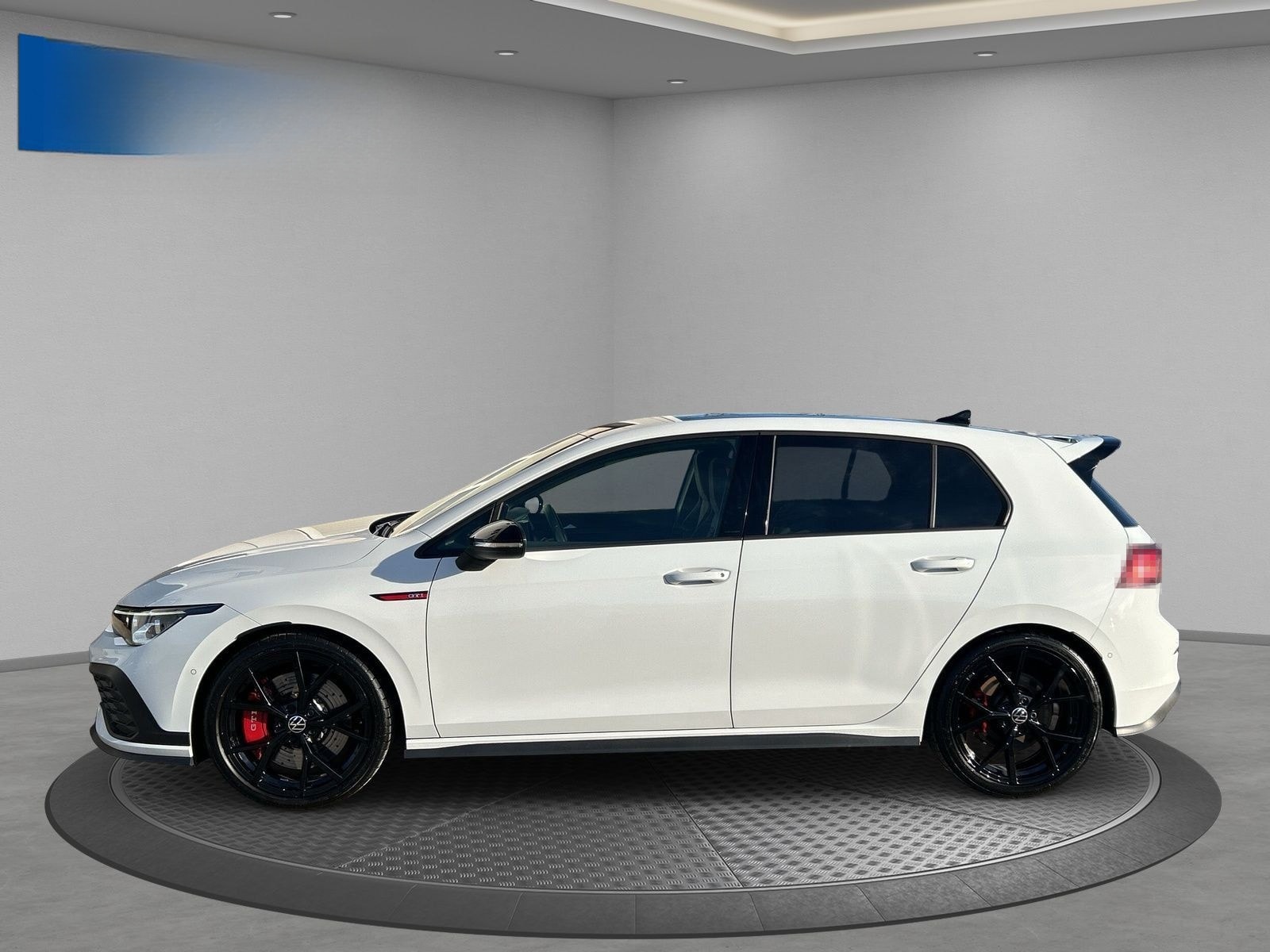 Volkswagen Golf VIII GTI Clubsport 2.0 TSI DSG+MATRIX+NAVI foto 2