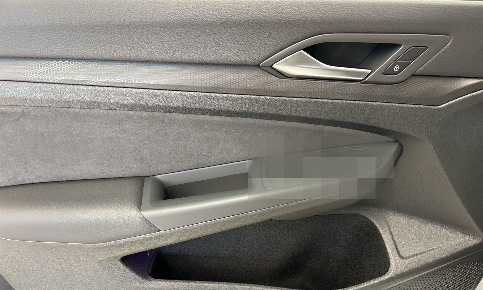 Volkswagen Golf VIII GTI Clubsport 2.0 TSI DSG+MATRIX+NAVI foto 21