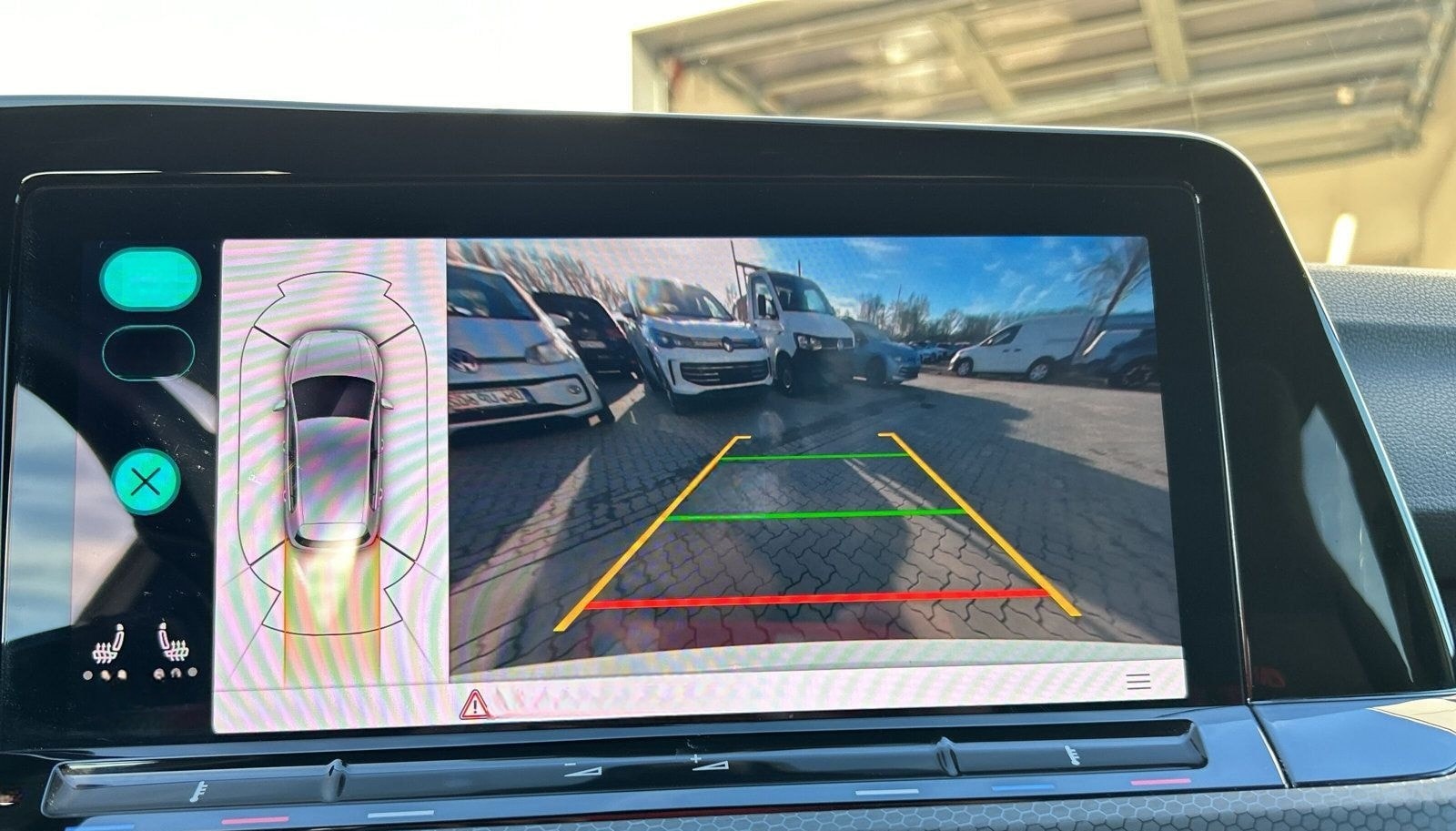 Volkswagen Golf VIII GTI Clubsport 2.0 TSI DSG+MATRIX+NAVI foto 23