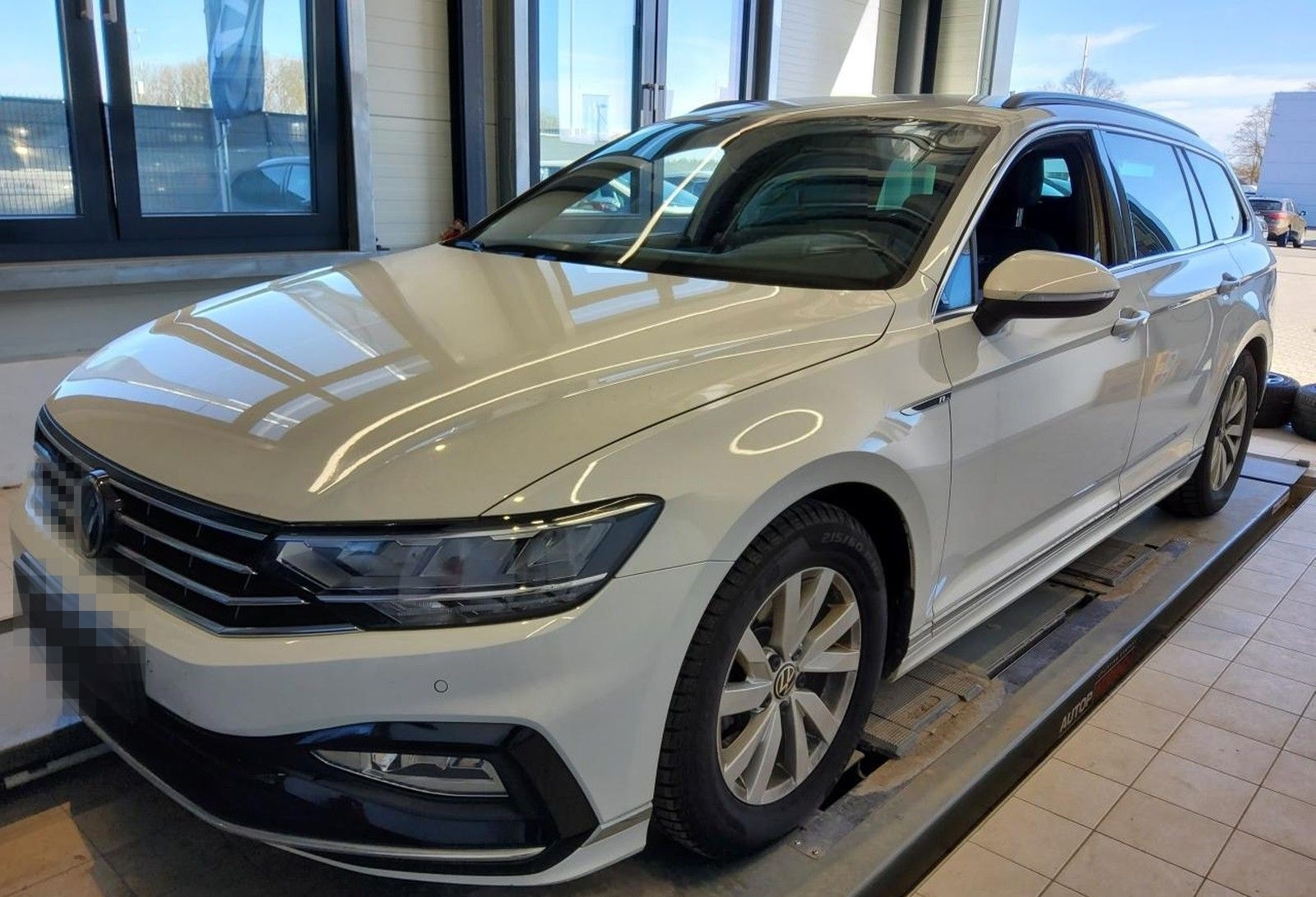 Volkswagen Passat Variant 2.0 TDI DSG Business  AHK Navi LE foto 3