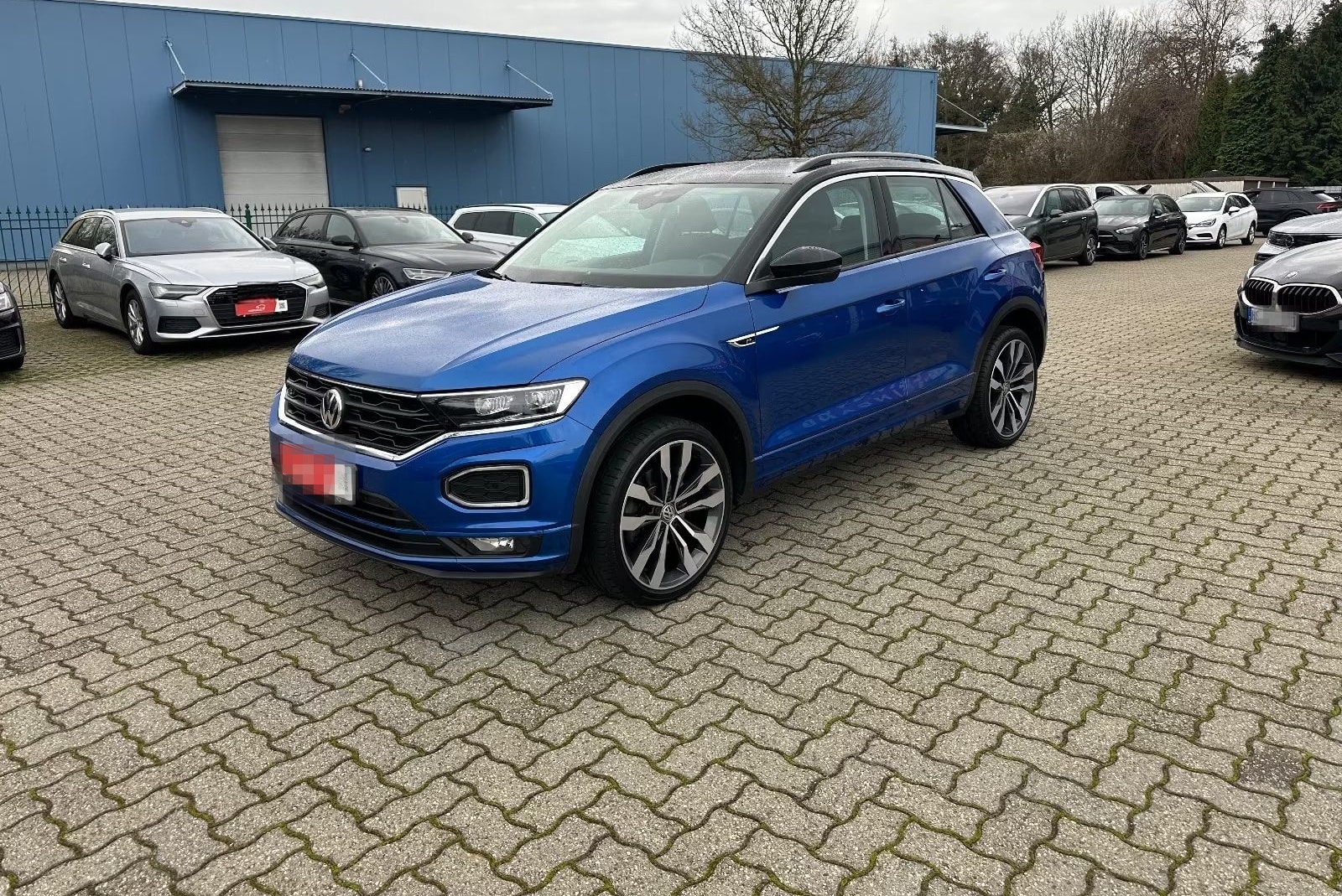 Volkswagen T-Roc 1,5 R-Line 1.HAND Virt KEY 19" ACC CarPlay foto 1