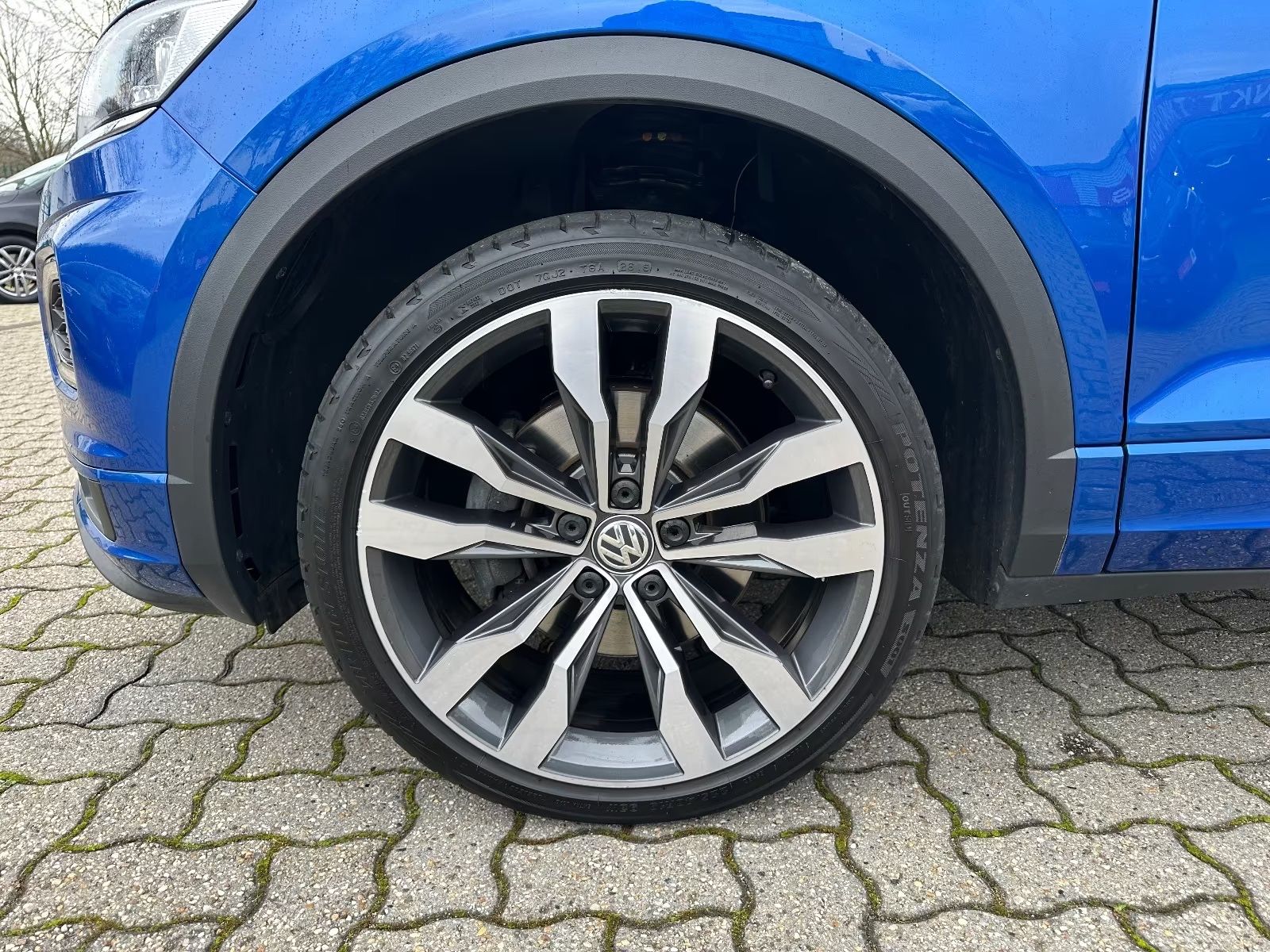 Volkswagen T-Roc 1,5 R-Line 1.HAND Virt KEY 19" ACC CarPlay foto 9