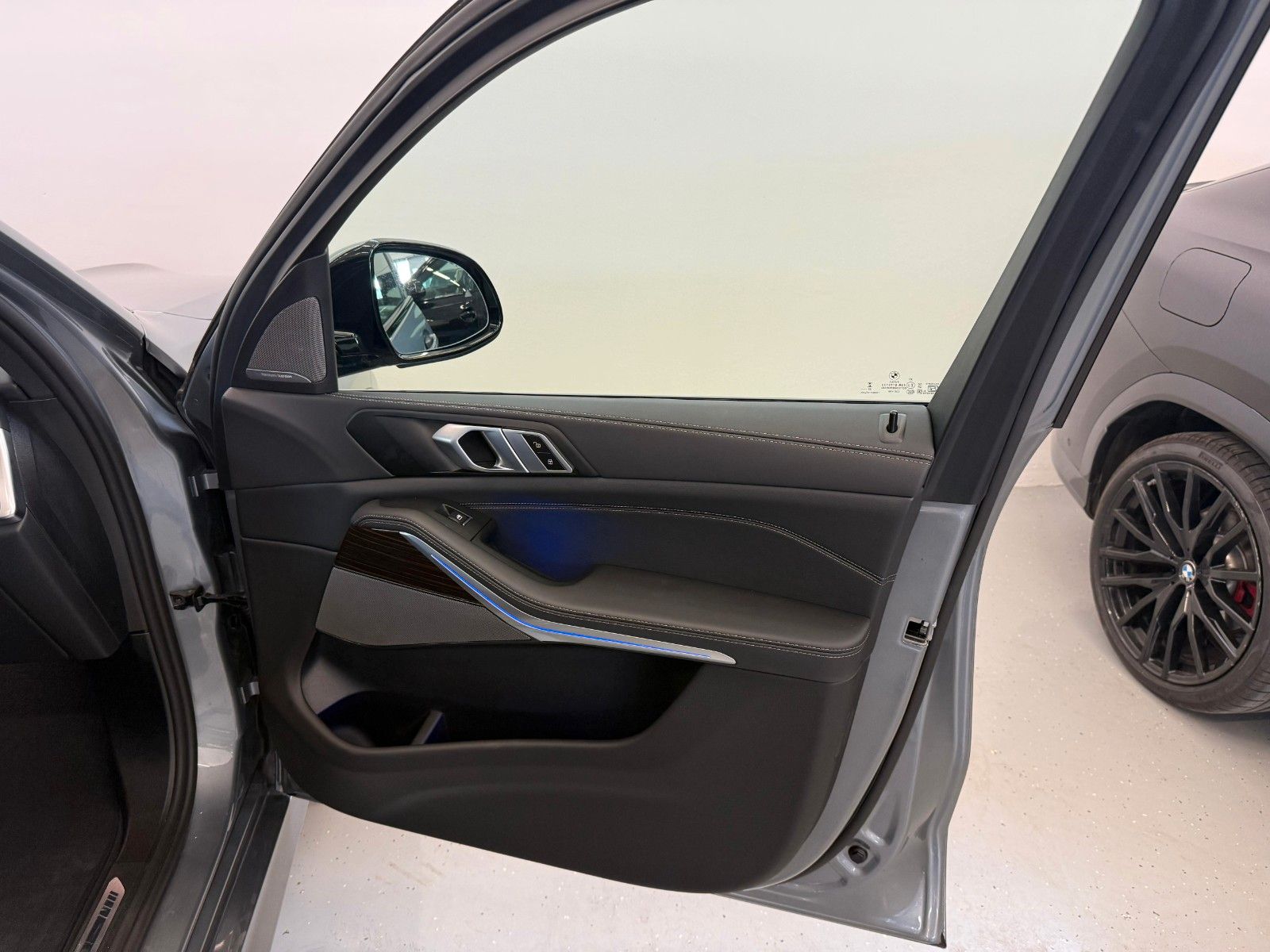 BMW X5 40 d xDrive M Sport HUD,PANO,HARMAN,LUFT. foto 24