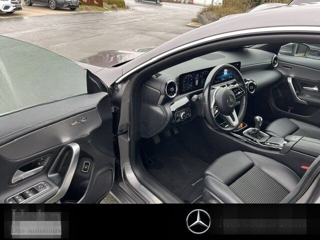 Mercedes-Benz CLA 180 PROGRESSIVE/LED/PTS/NAVI/AMG18ZOLL foto 7