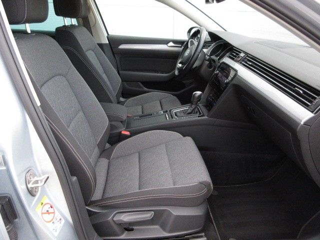 Volkswagen Passat Variant Nav AHK ACC LED Kamera SideAssist foto 9