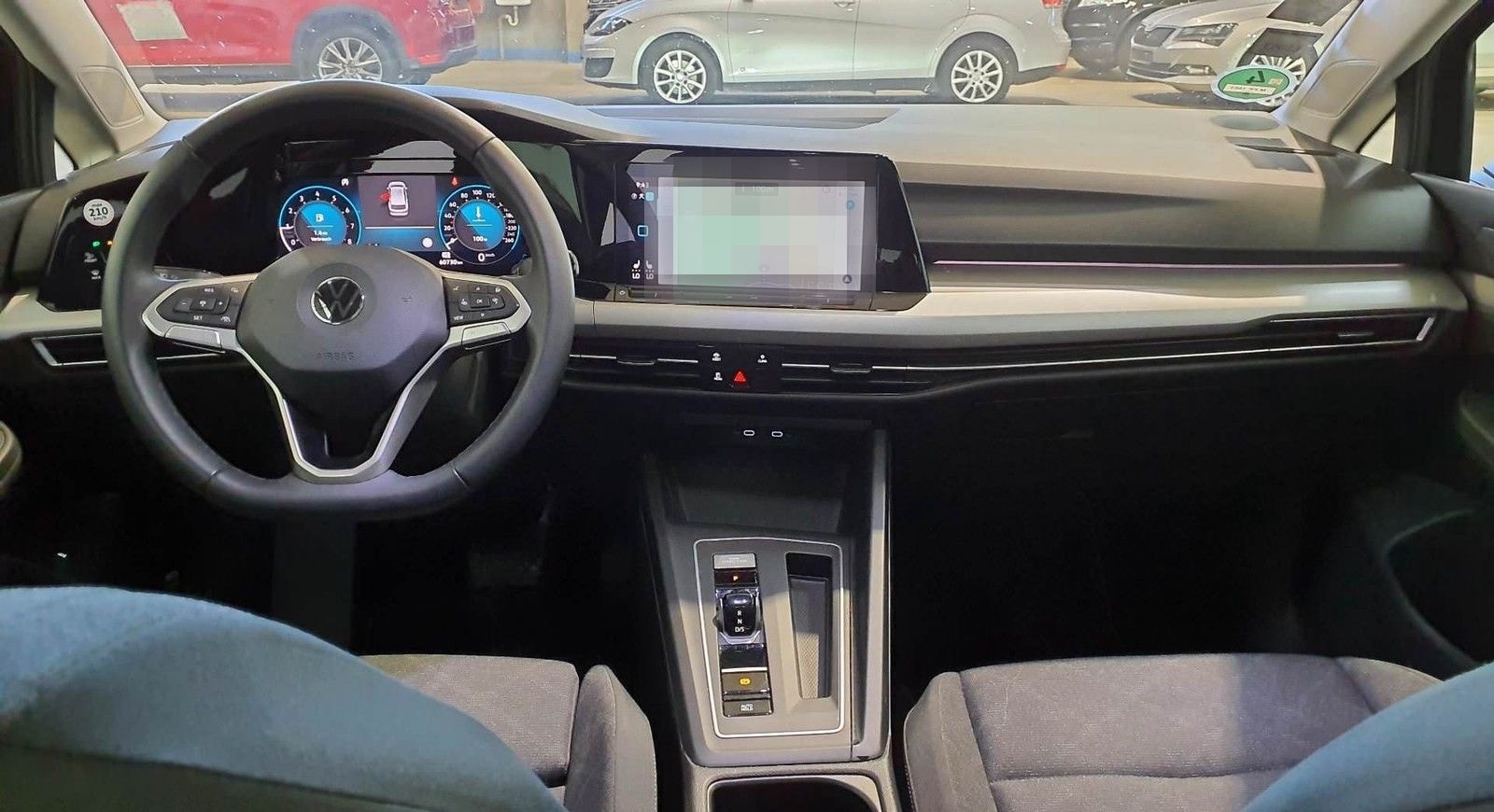 Volkswagen Golf VIII Variant Life eTSI NAVI/LED/AHK/PANO/AC foto 7