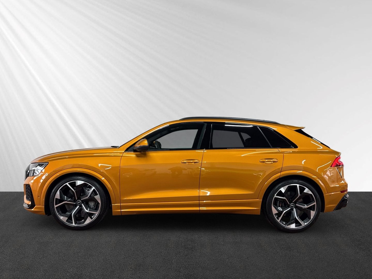 Audi RSQ8 qu tiptro 360°+AHK+HuD+Keramik+Pano+Sthz foto 2