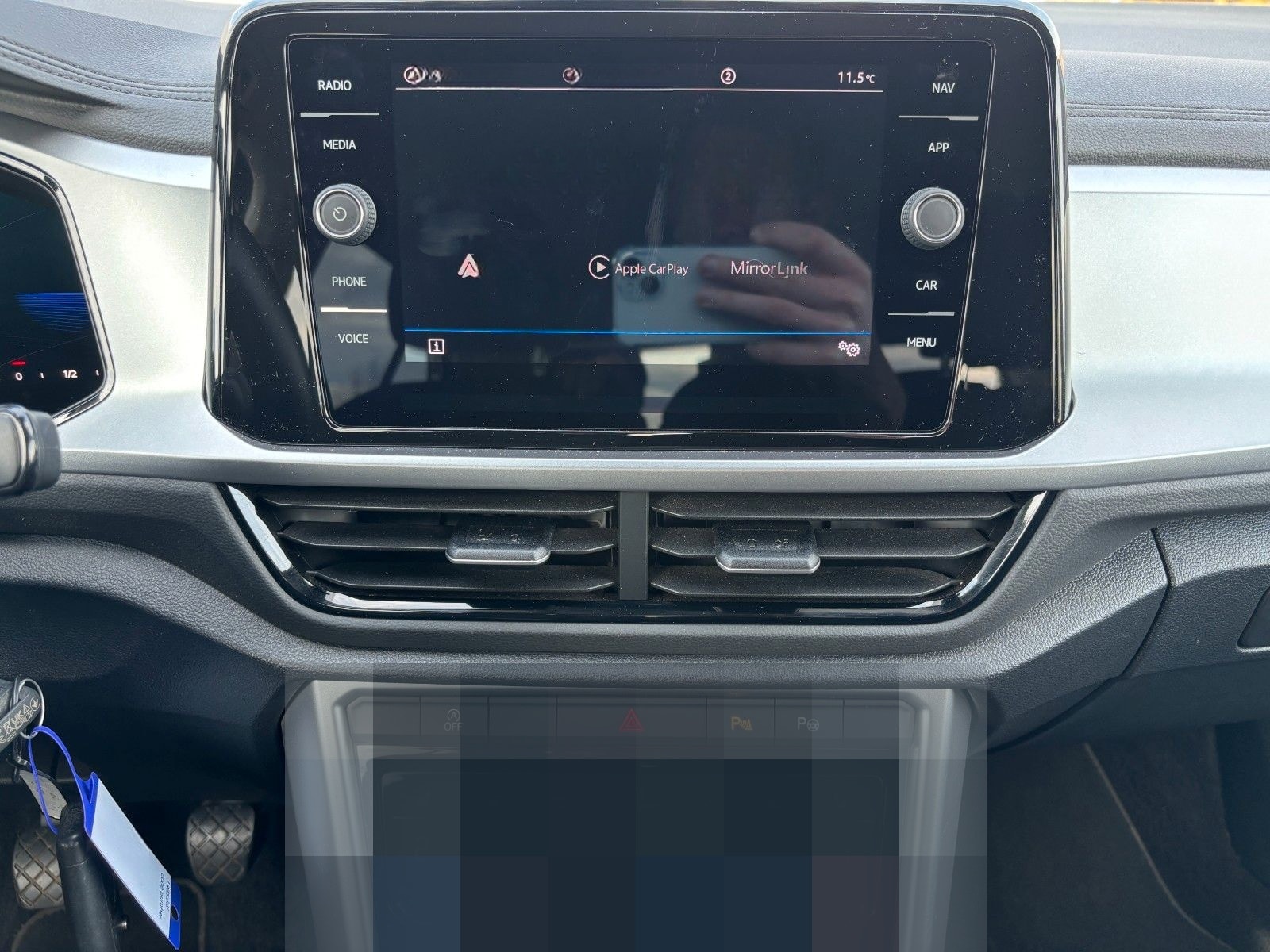 Volkswagen T-Roc Life AHK NAVI SHZ SPUR foto 13