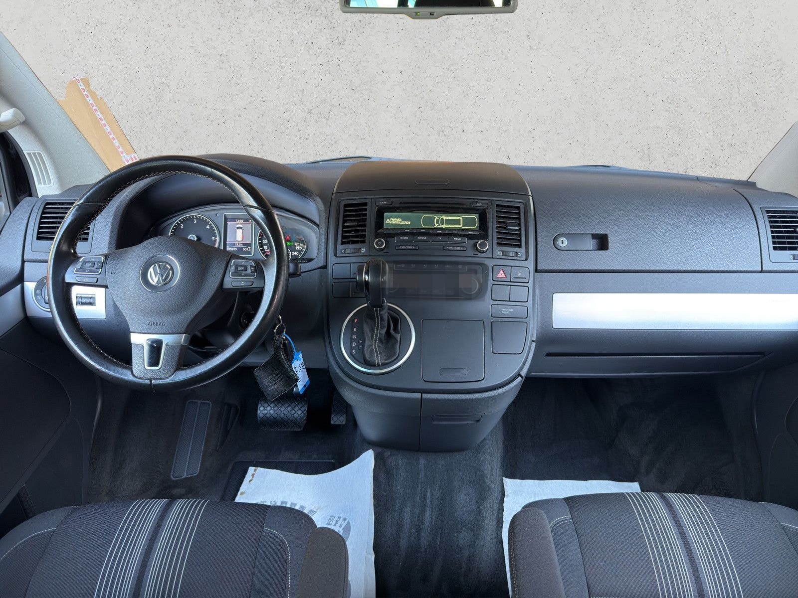 Volkswagen T5 2,0TDI Mulitvan Match+AUTOM.+7.SITZER+AHK+PDC foto 17