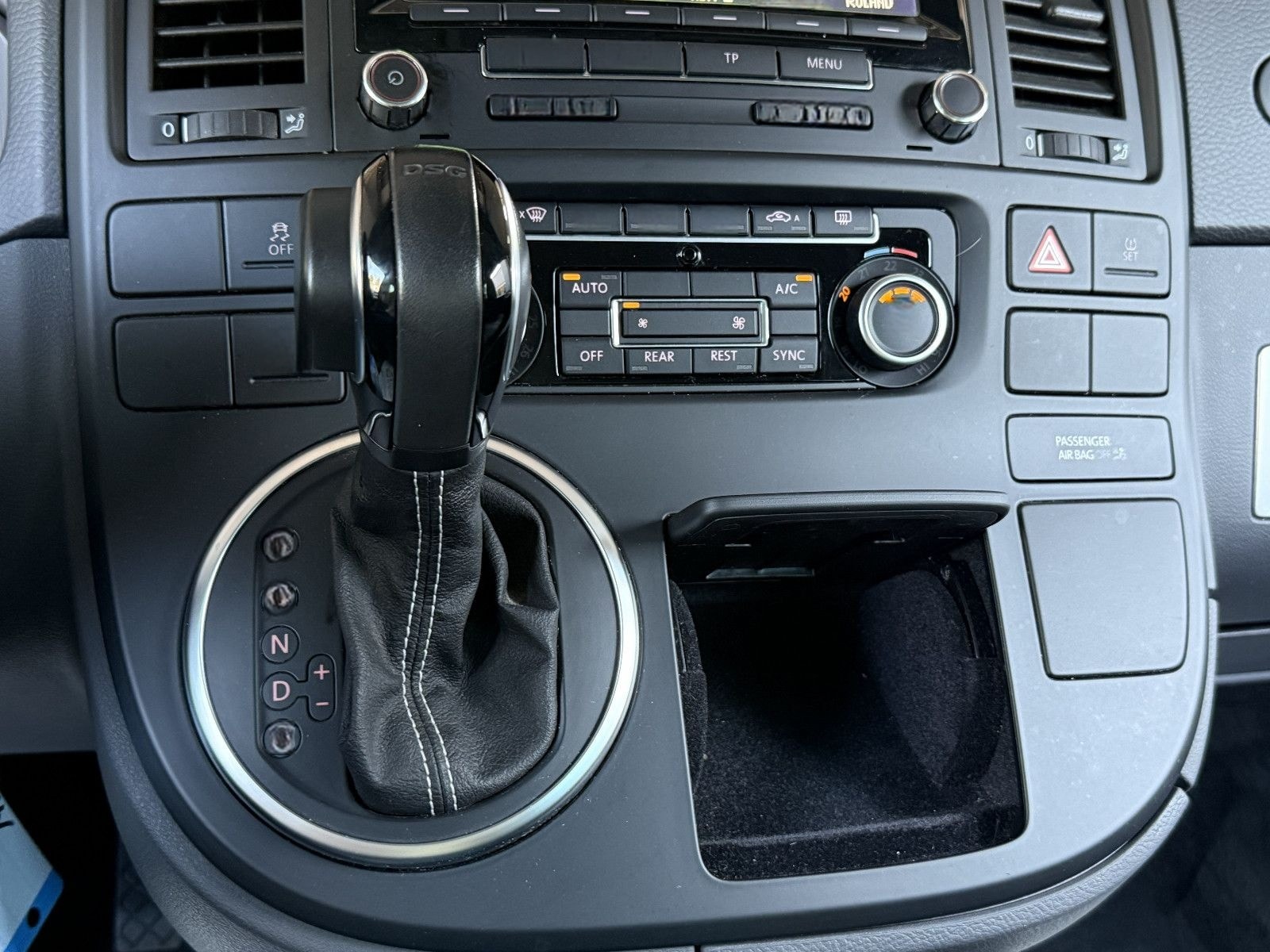 Volkswagen T5 2,0TDI Mulitvan Match+AUTOM.+7.SITZER+AHK+PDC foto 22