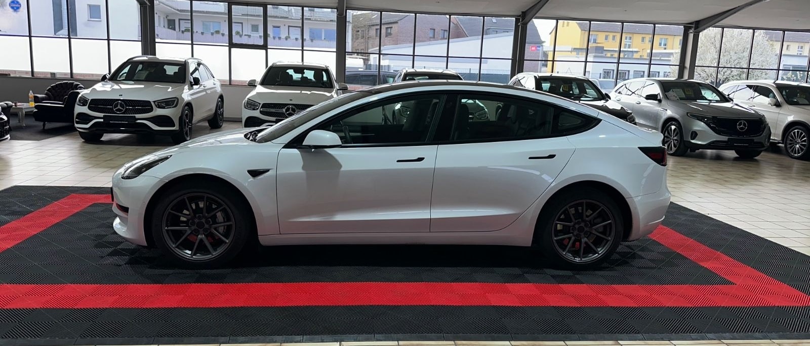 Tesla Model 3 LFP,RyzenAMD,Matrix,Wärmep.,Facelift,AHK foto 3