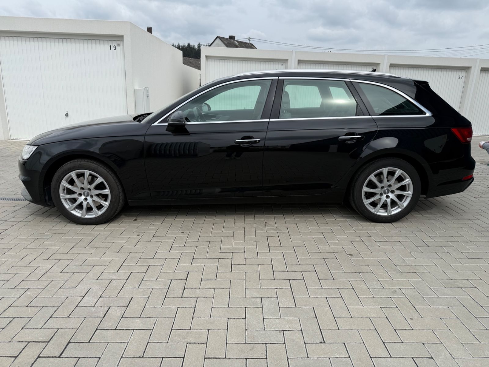 Audi A4 Avant 40 TFSI design*S-TRONIC*VIRTUAL-COCKPIT foto 9