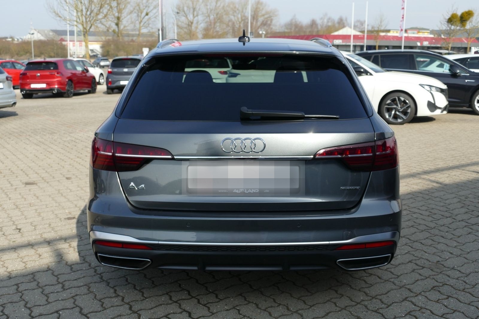 Audi A4 Avant 40 TDI S-Line quattro Aut. LED ACC Navi foto 4