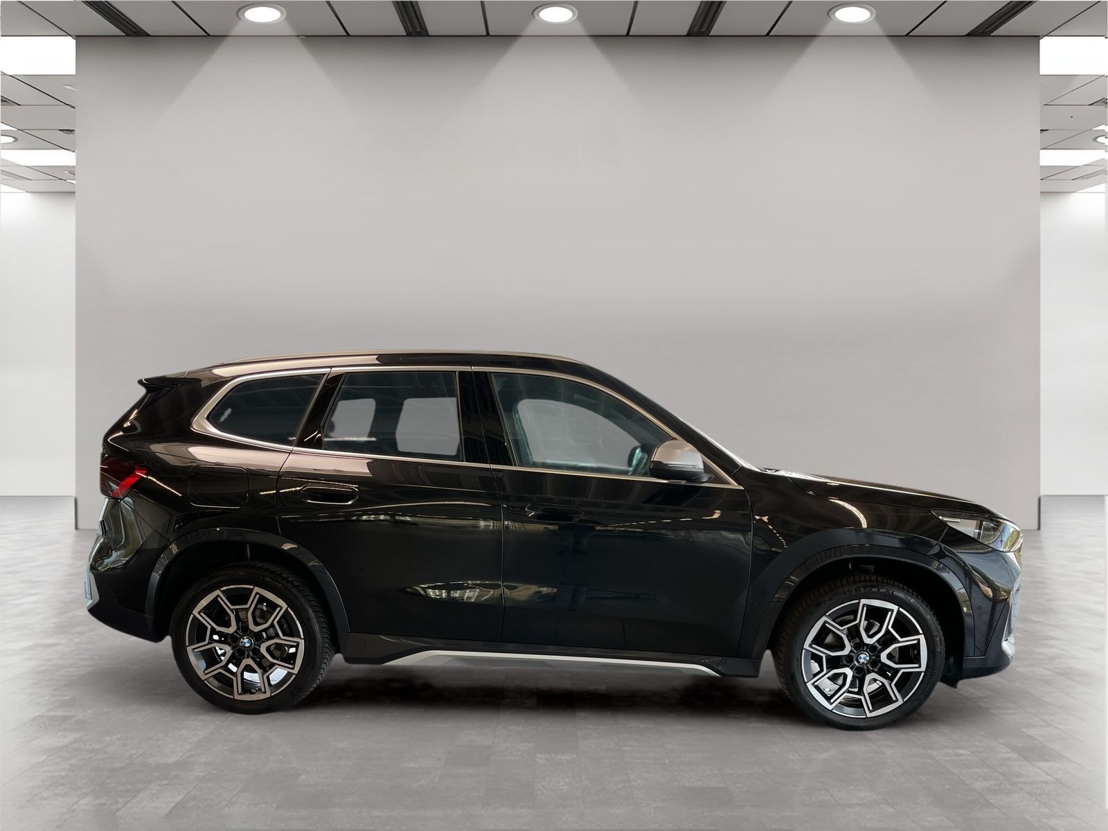 BMW X1 sDrive18i Kamera Pano.Dach Driv.Assist LED foto 4