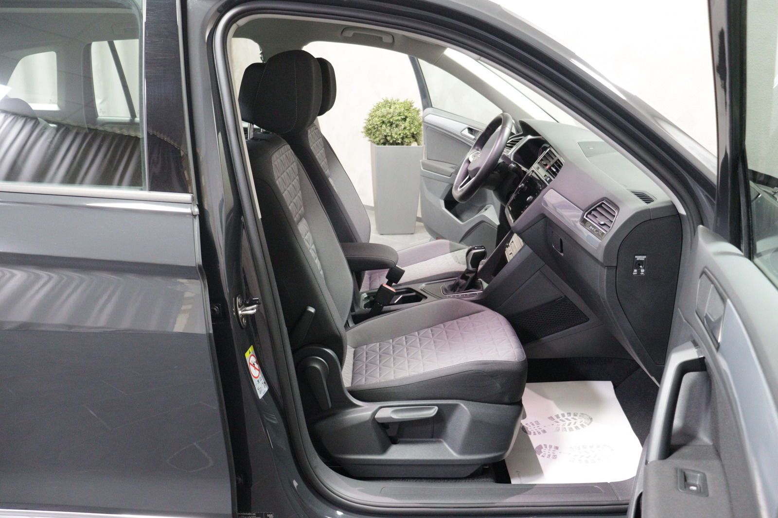 Volkswagen Tiguan Life eHybrid DSG HEADUP VIRTUAL ACC LED foto 7