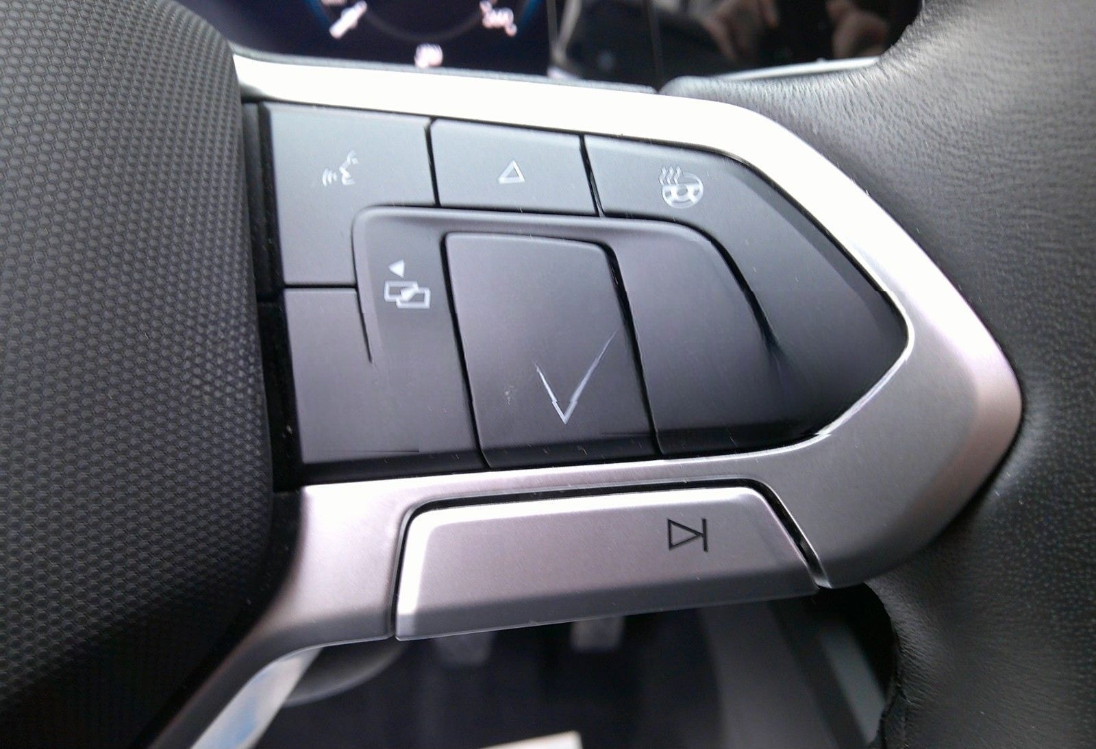 Volkswagen Golf VIII Variant 1.5 TSI Life #SHZ #LRHZ #LED foto 15