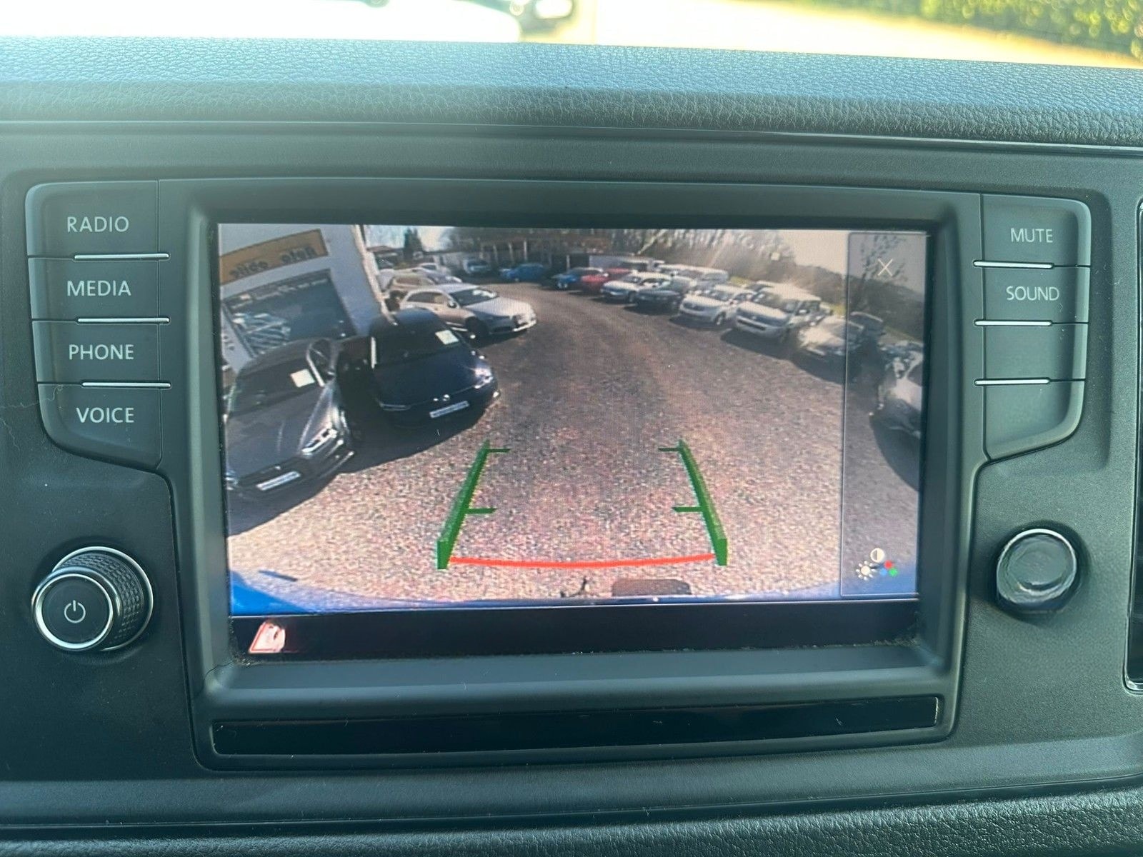 Volkswagen Crafter Kasten 35 mittellang Hochdach AHK KLIMA foto 20