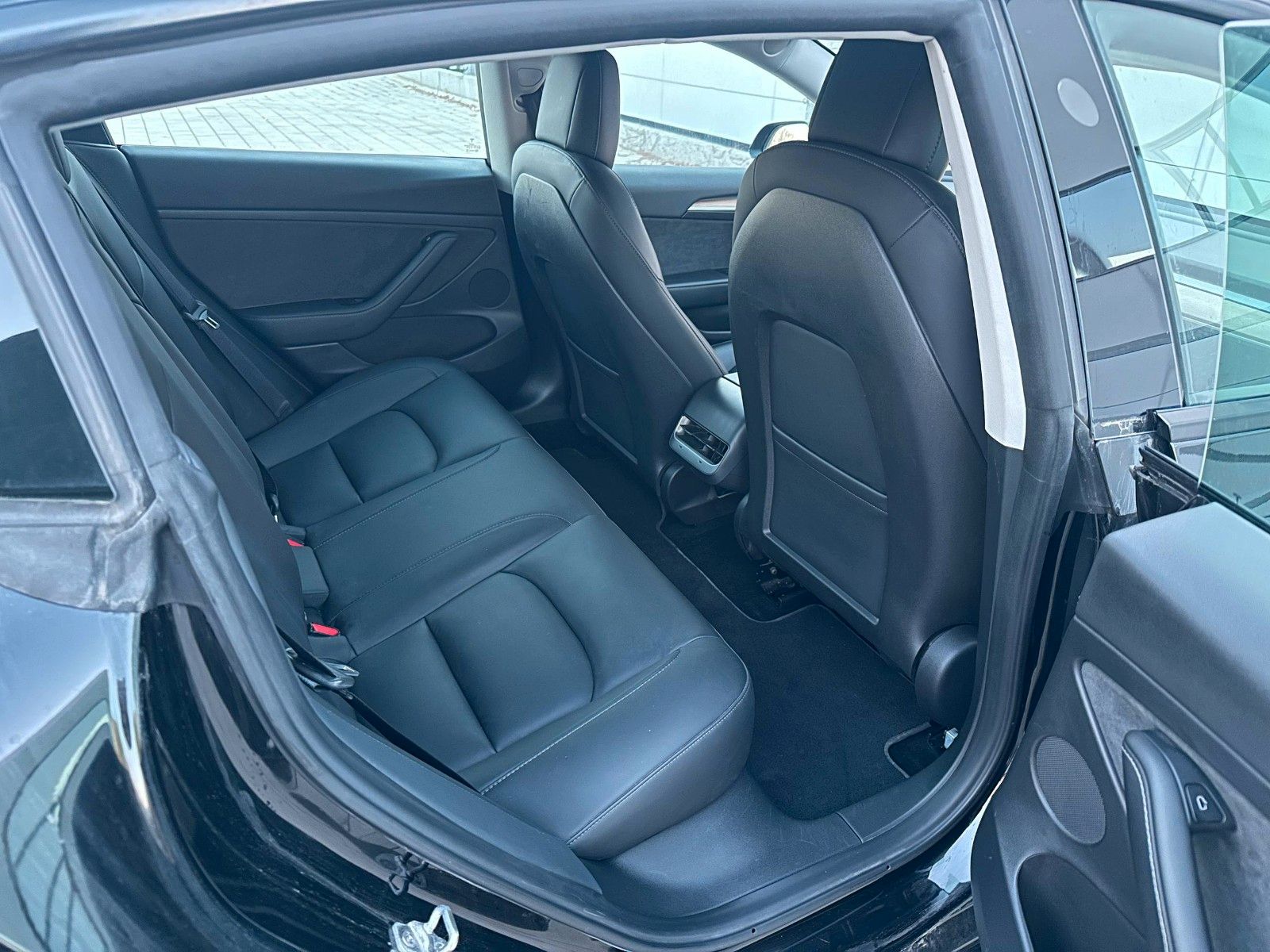 Tesla Model 3 Long Range Dual AWD foto 13