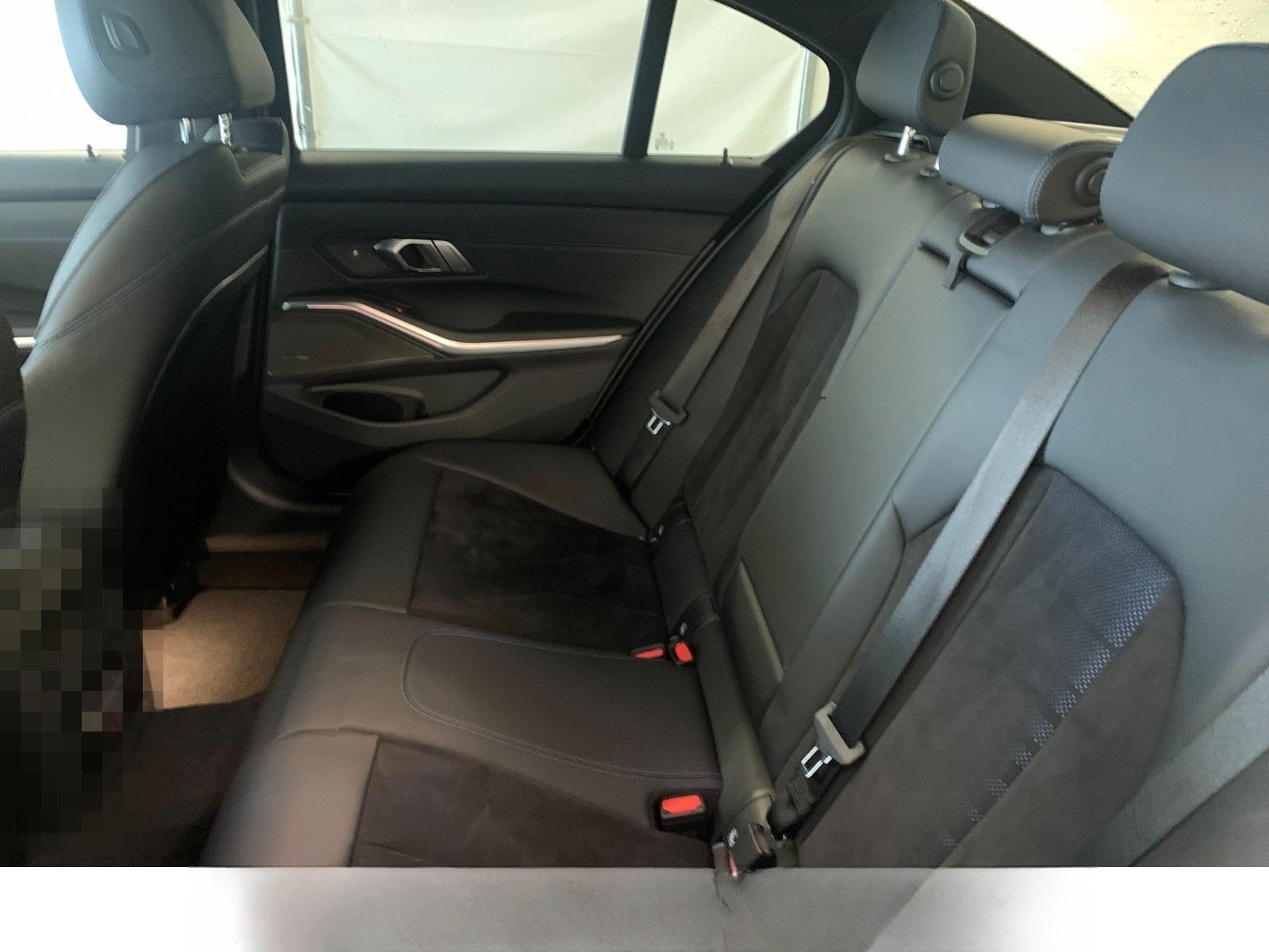 BMW 320 d Lim xDr M Sport NP83t€ DrivingPro|360°|HUD foto 9