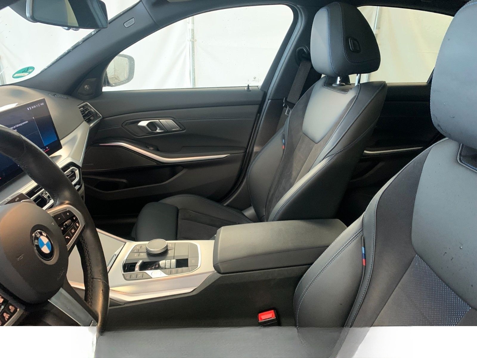 BMW 320 d Lim xDr M Sport NP83t€ DrivingPro|360°|HUD foto 10