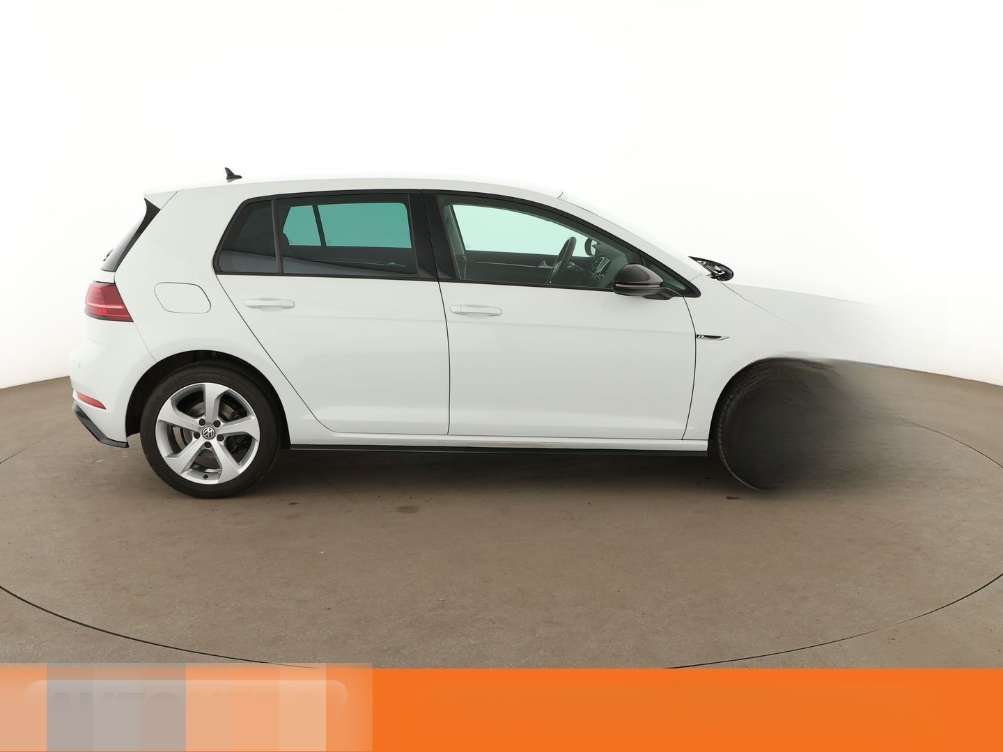Volkswagen Golf VII 1.5 TSI ACT Highline BMT Aut.*NAVI*LED* foto 7