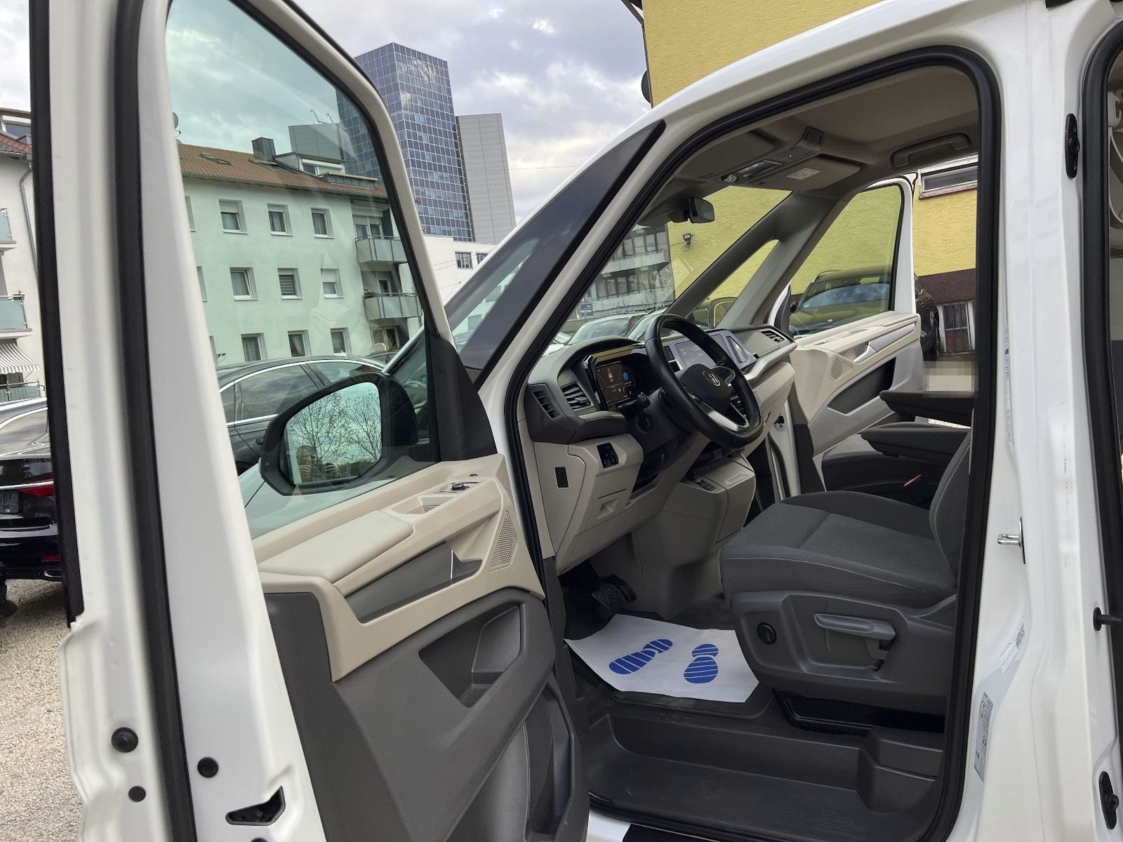 Volkswagen T7 Multivan Lang Life 7-SITZ+ACC+KAMERA+LED+SPUR foto 11