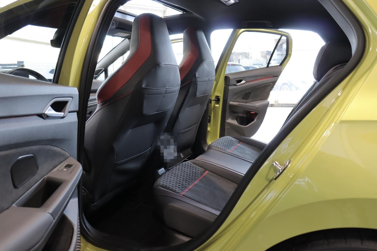 Volkswagen Golf 2.0 TSI GTI Clubsport *PANO*MATRIX*19-ZOLL* foto 13