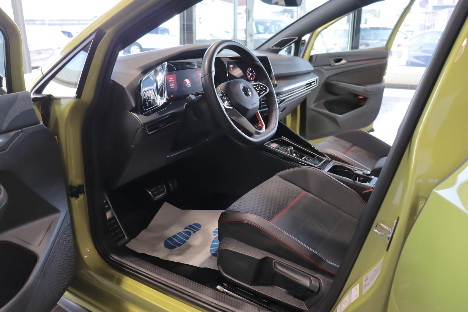 Volkswagen Golf 2.0 TSI GTI Clubsport *PANO*MATRIX*19-ZOLL* foto 10