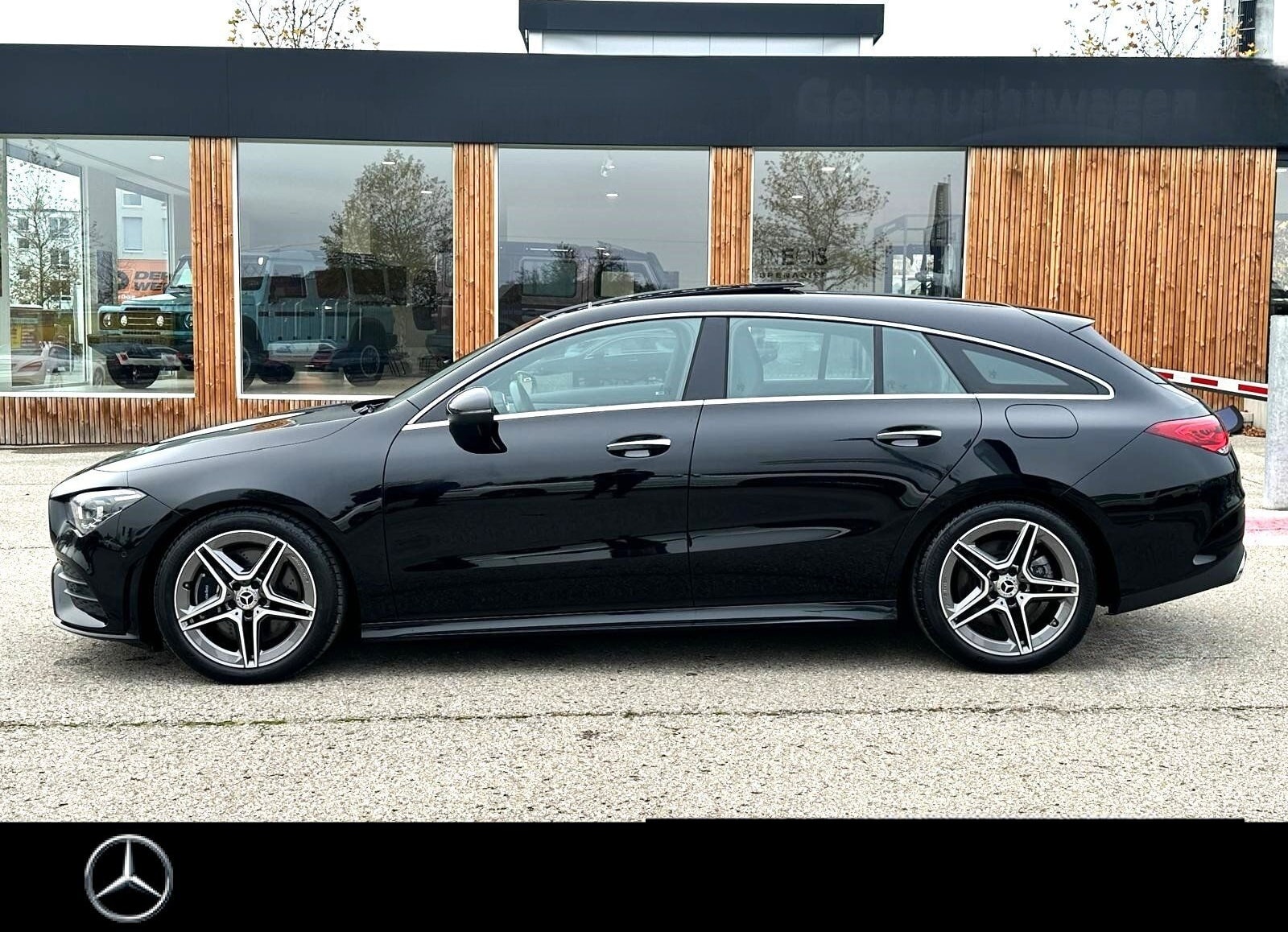 Mercedes-Benz CLA250 4M SB DIST MLED STHZ PAN HUD AHK BUR AMG foto 4