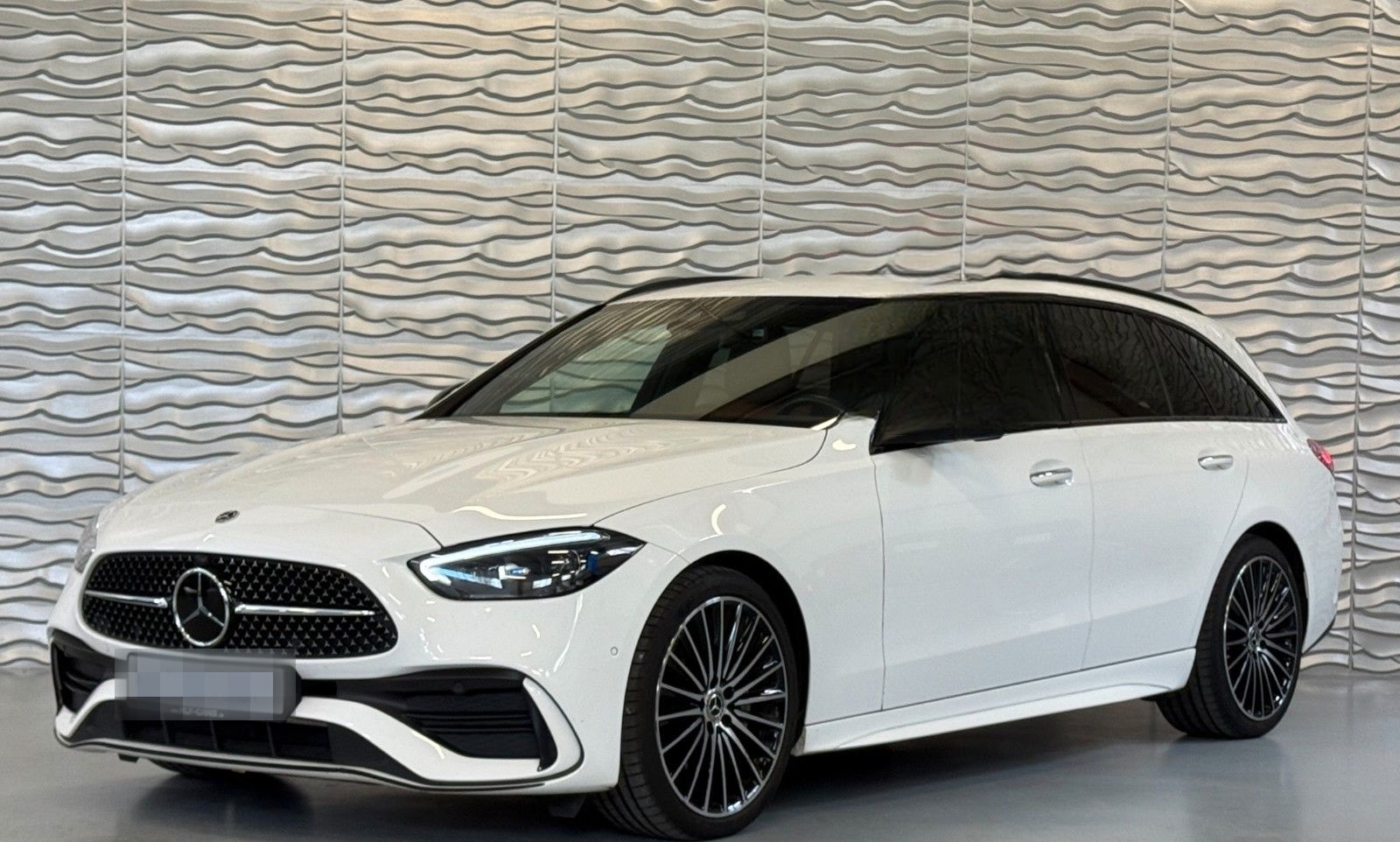 Mercedes-Benz C 220 d T AMG*NIGHT*LEDER*DIGITAL-LIGHT*BURMESTE foto 1