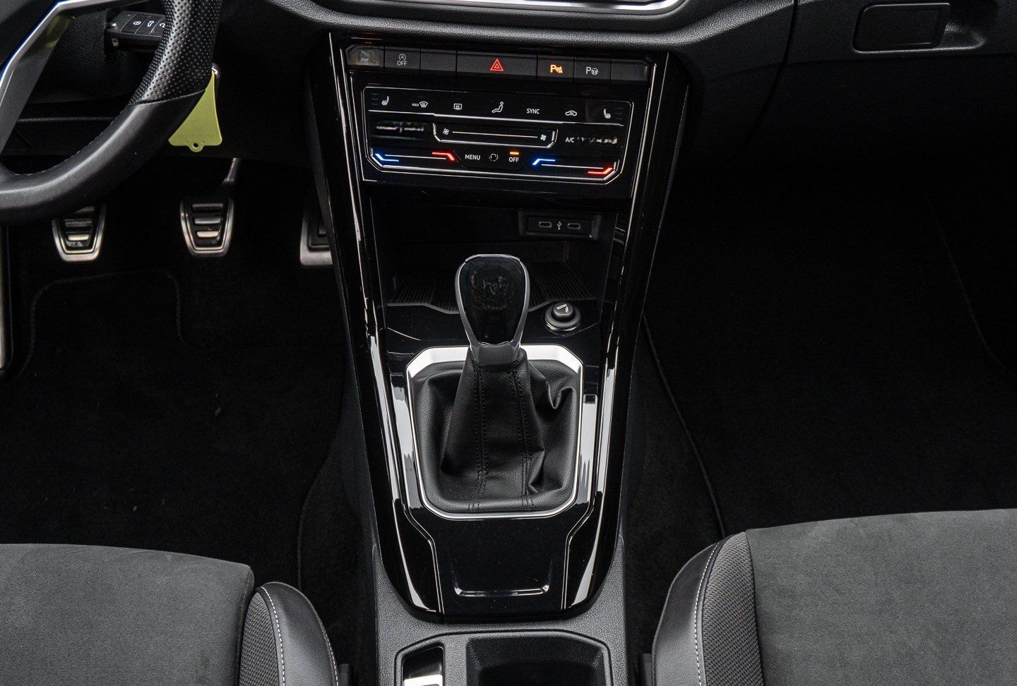 Volkswagen T-ROC 1.0 TSI R-Line foto 14