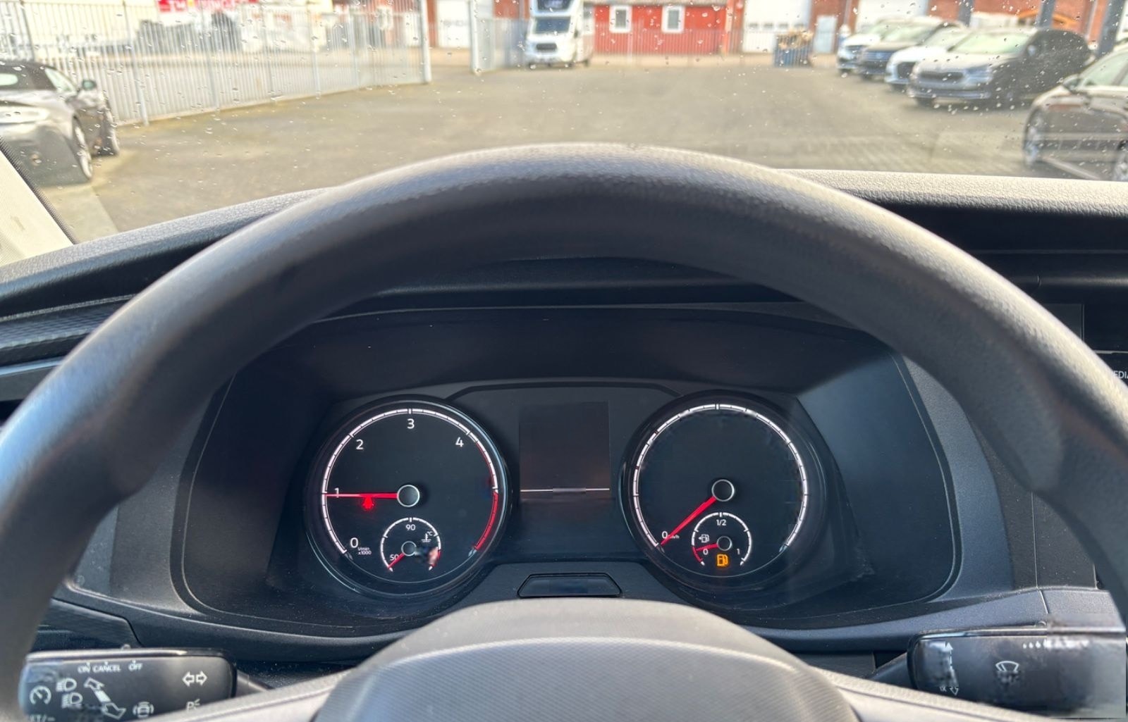 Volkswagen T6 Caravelle 2.0 TDI Lang 8-Sitzer / Navigation foto 15