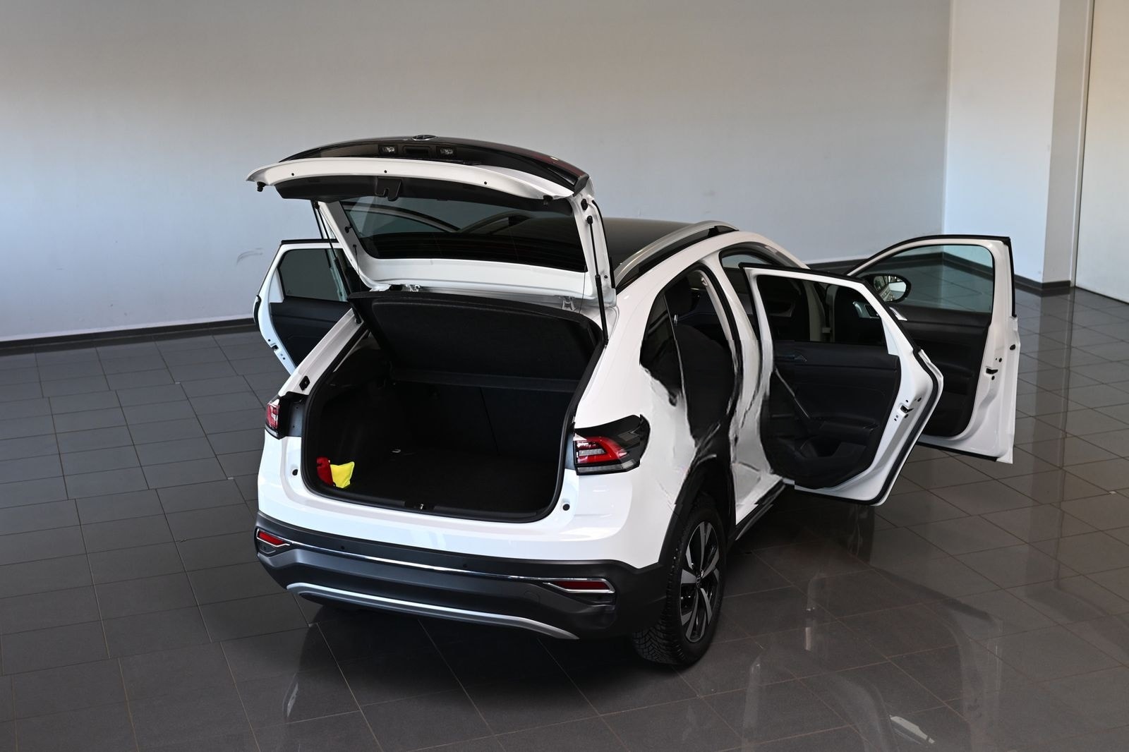 Volkswagen Taigo 1.0 TSI DKG Style Navigation Matrix SHZ  foto 6