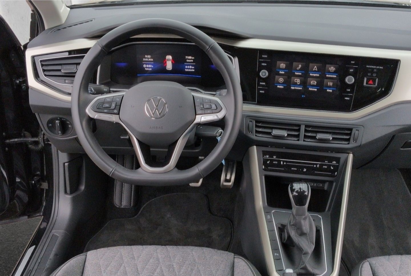 Volkswagen Taigo MOVE TSI*LED SHZ digCockp VKZ-Erk AppConn foto 6