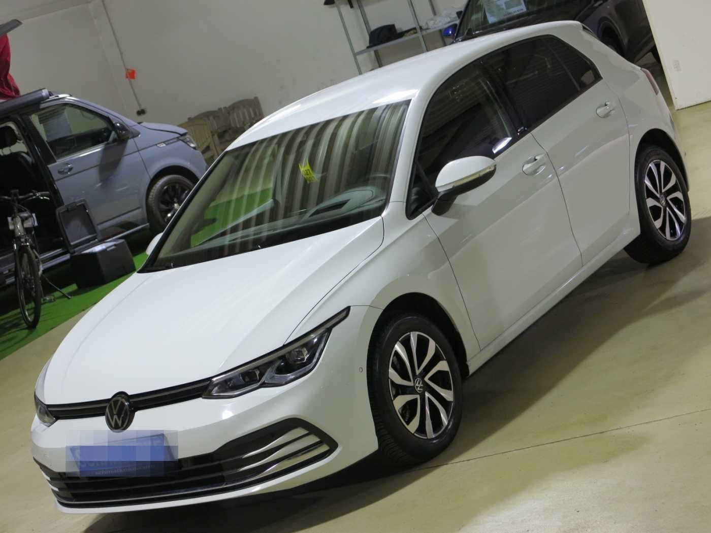 Volkswagen Golf VIII 1.5 TSI OPF Life Navi Stdhzg ACC DAB foto 2