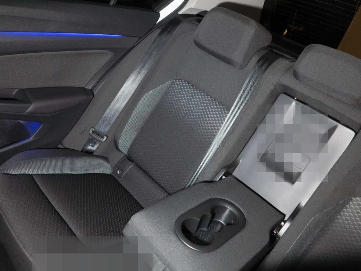 Volkswagen Golf VIII 1.5 TSI OPF Life Navi Stdhzg ACC DAB foto 18