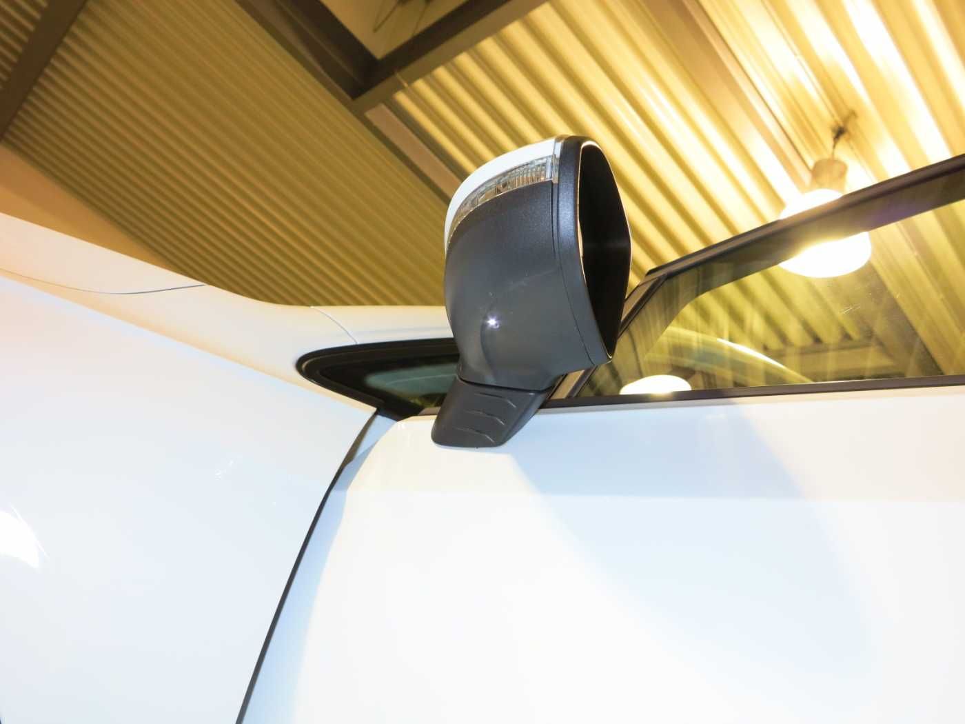 Volkswagen Golf VIII 1.5 TSI OPF Life Navi Stdhzg ACC DAB foto 23