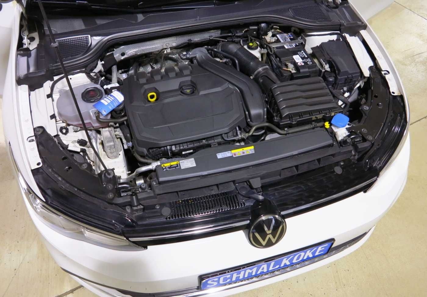 Volkswagen Golf VIII 1.5 TSI OPF Life Navi Stdhzg ACC DAB foto 8