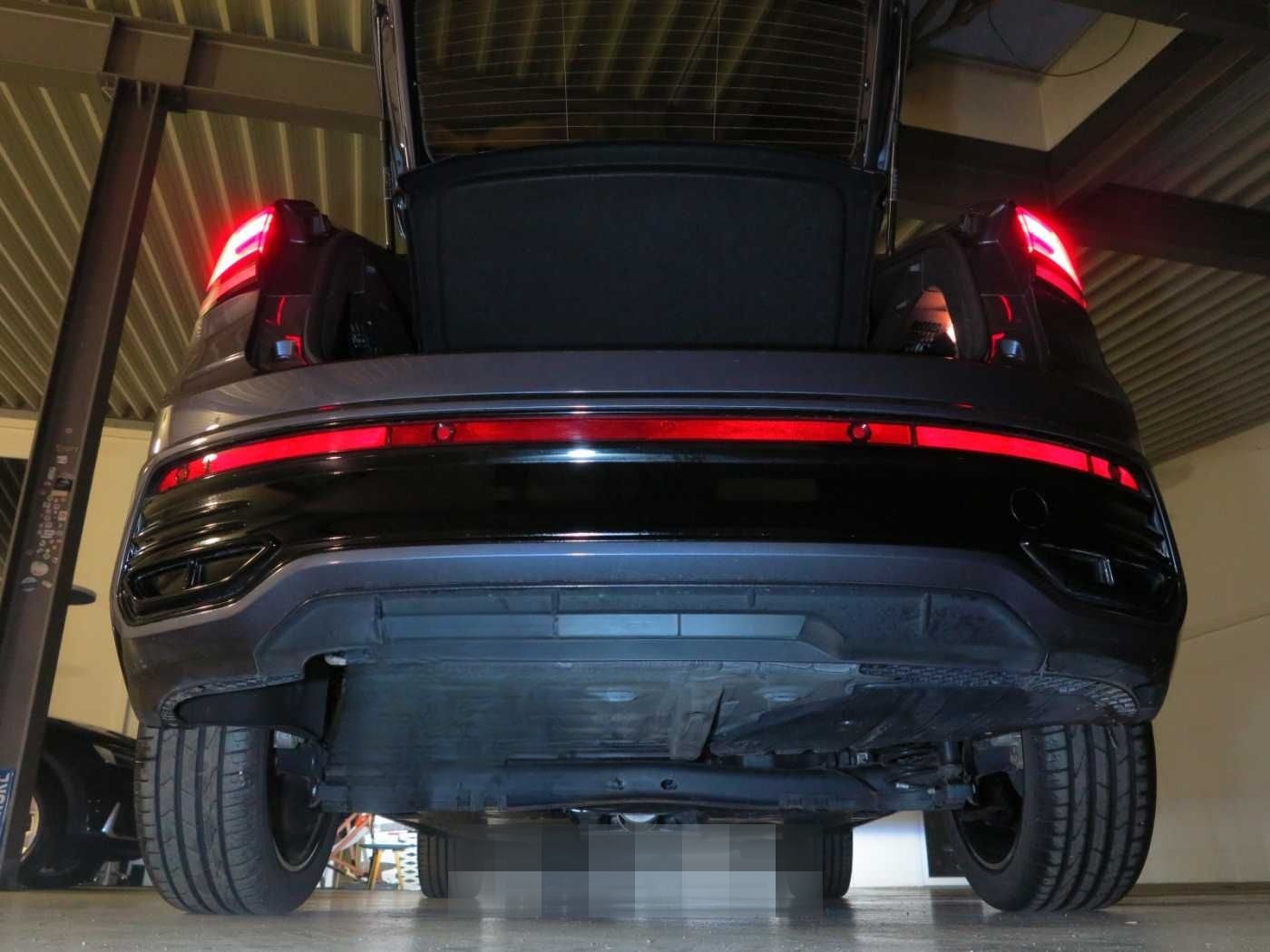 Volkswagen Taigo 1.0 TSI OPF DSG7 R-Line Navi DAB ACC LM18 foto 16