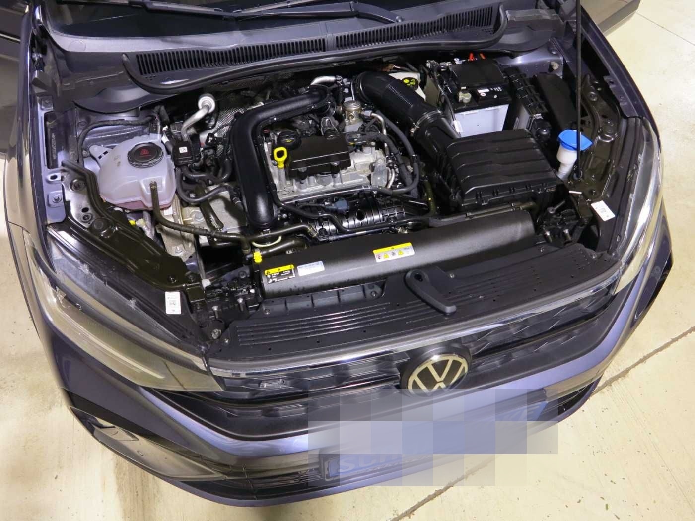 Volkswagen Taigo 1.0 TSI OPF DSG7 R-Line Navi DAB ACC LM18 foto 8