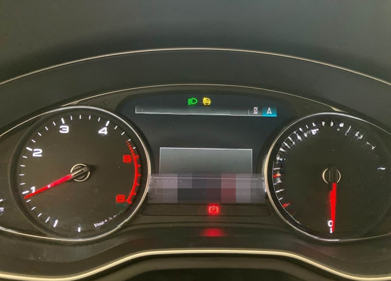 Audi A4 35 2.0 TDI Avant advanced AHK El.Heckkl. LED foto 9