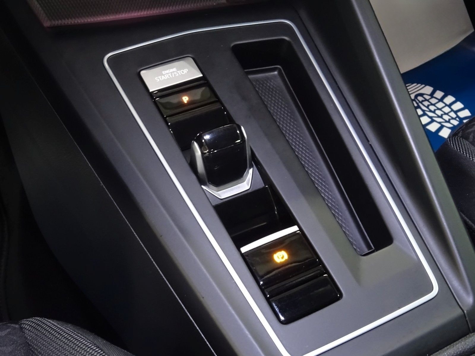 Volkswagen Golf 8 2.0TDI ACTIVE*ACC*AHK*LED*A.GARANTI:07/27 foto 19