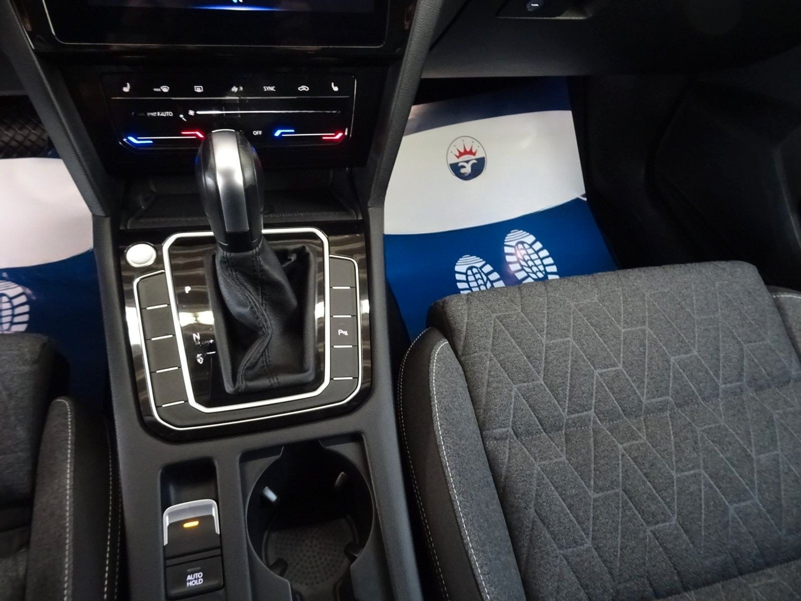 Volkswagen PASSAT 2.0 TDI CL.*DIGITAL*AHK*ACC*CAM*MASSAGE* foto 12