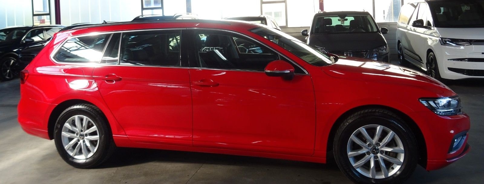 Volkswagen PASSAT 2.0 TDI CL.*DIGITAL*AHK*ACC*CAM*MASSAGE* foto 11