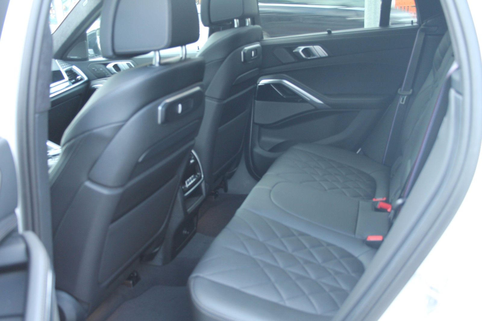 BMW X6 30 d xDrive/ M Sport Pro /22"/ UPE: 122.200€ foto 14