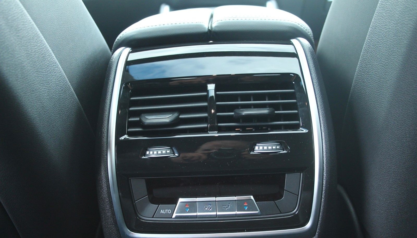 BMW X6 30 d xDrive/ M Sport Pro /22"/ UPE: 122.200€ foto 15