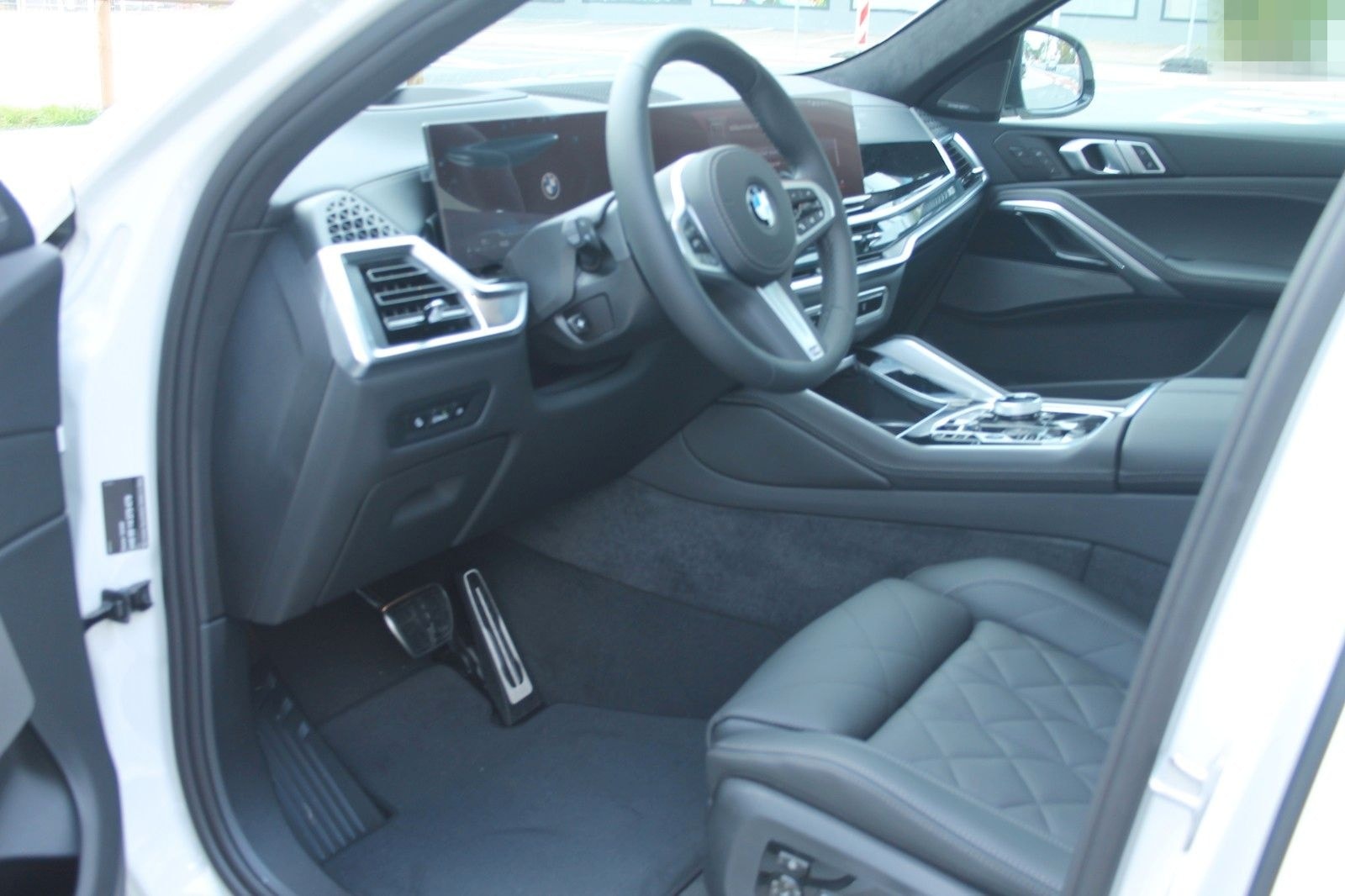 BMW X6 30 d xDrive/ M Sport Pro /22"/ UPE: 122.200€ foto 7